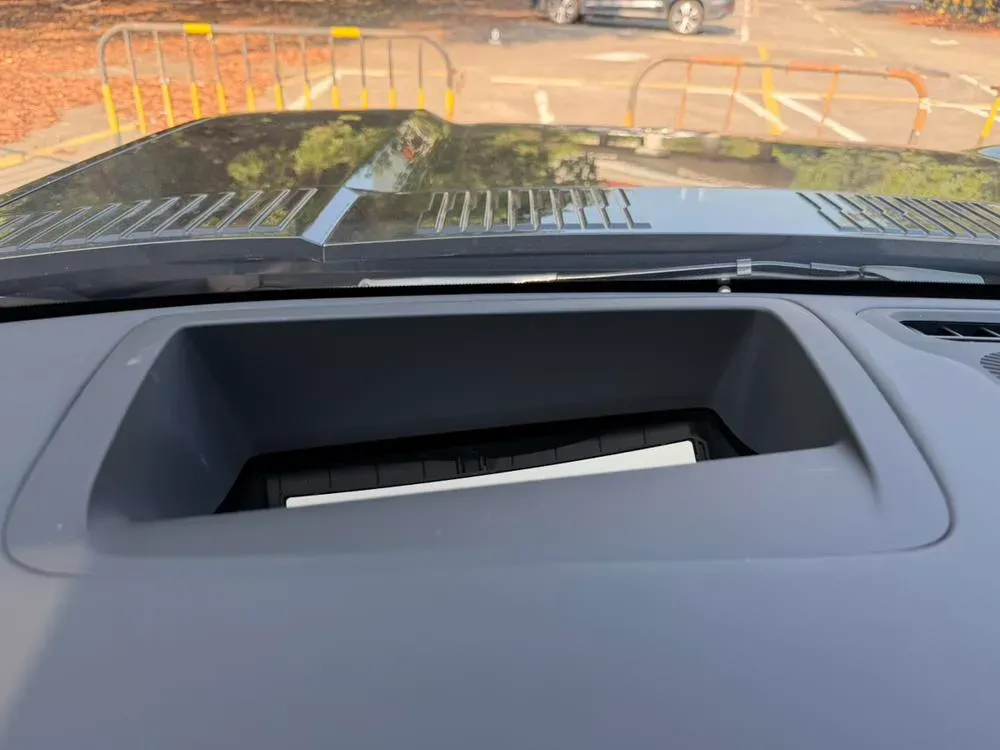 2025 FangChengBao Bao 8 2.0T 245HP L4 E-CVT PHEV 36.8KWH,autocango,china used car exporter,china ev exporter,chinese used car exporter,chinese used ev exporter