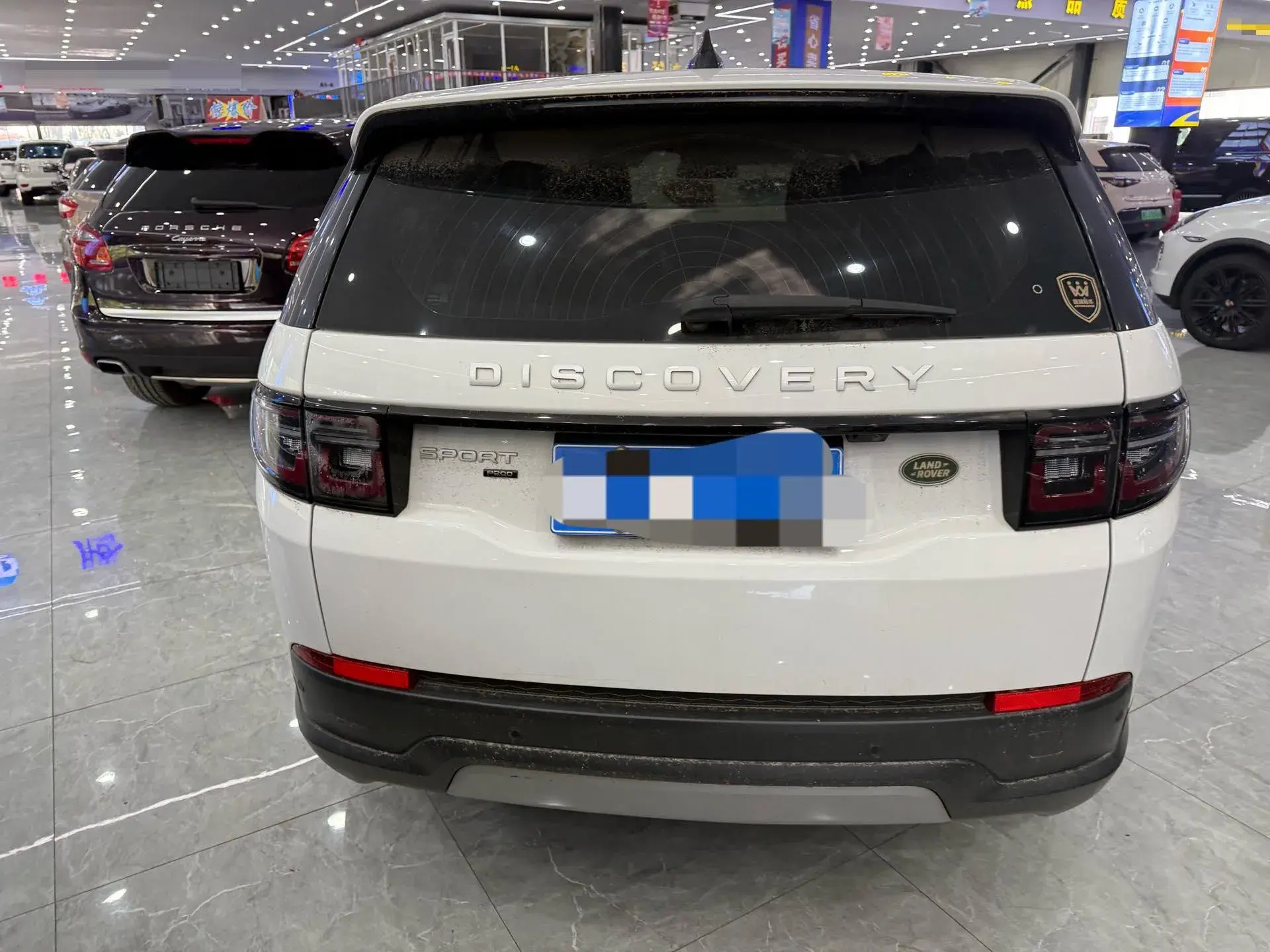 2020 LAND ROVER thumbnail 3