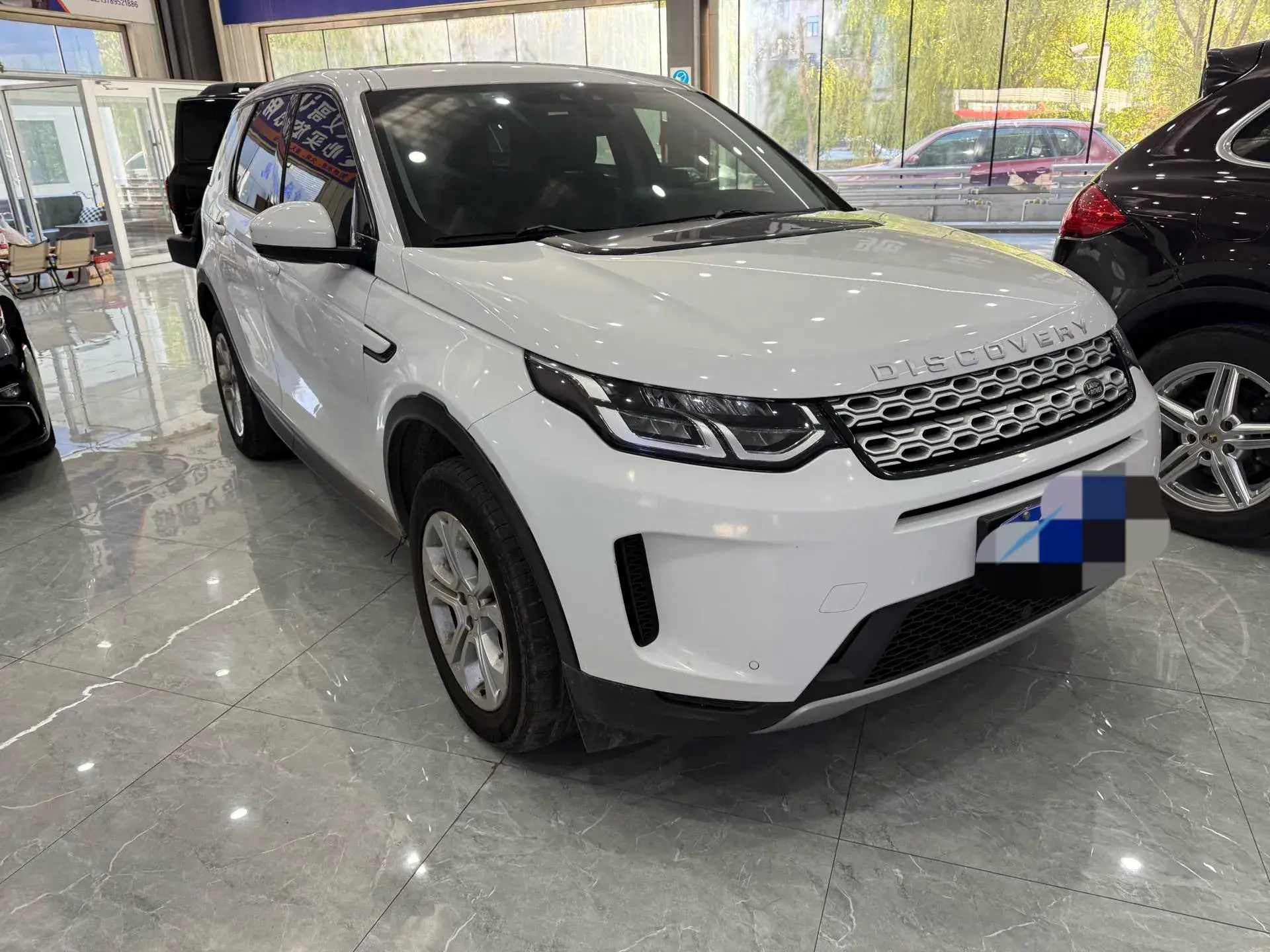 2020 LAND ROVER thumbnail 2