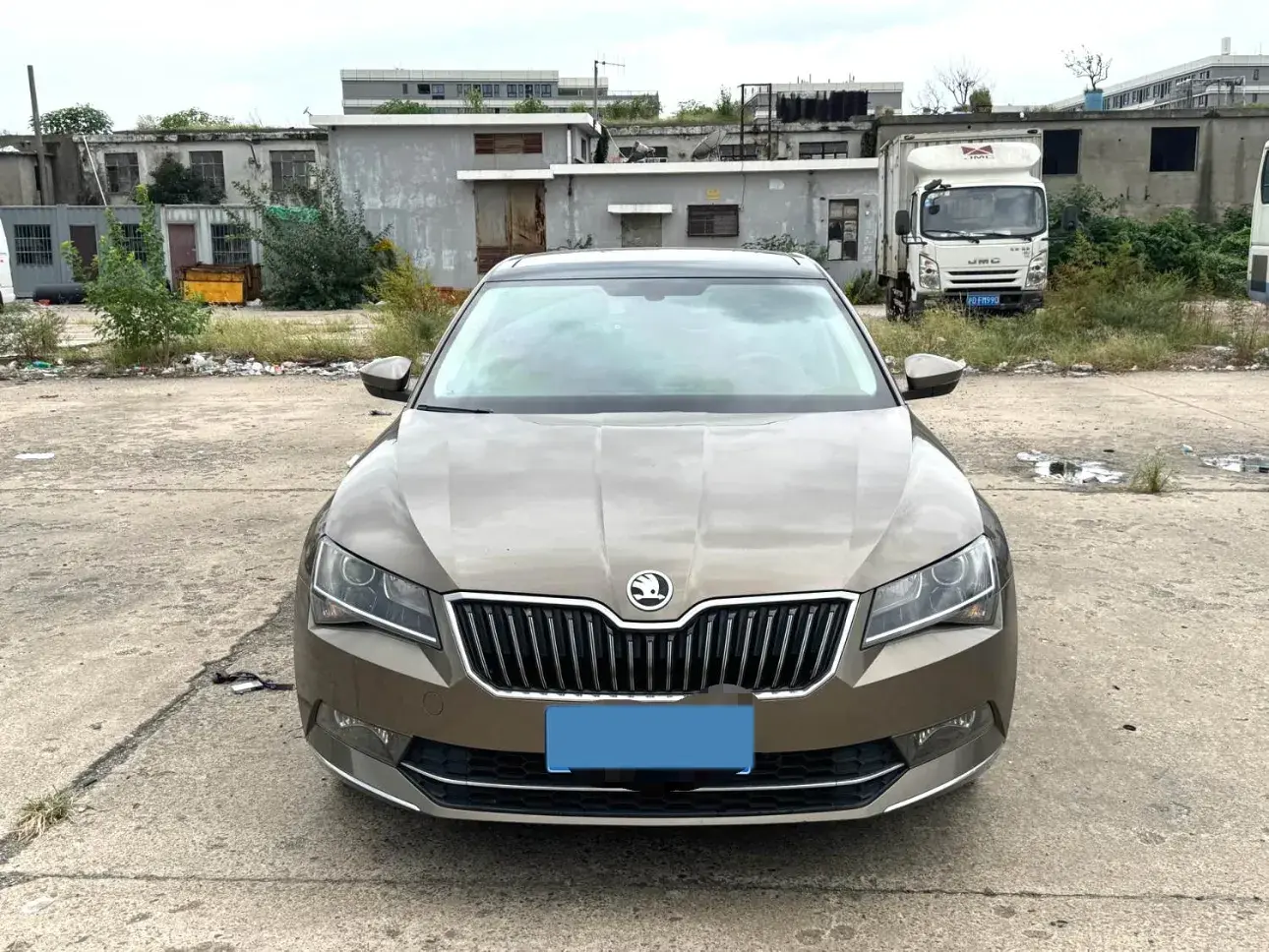 2018 SKODA SUPERB thumbnail 2