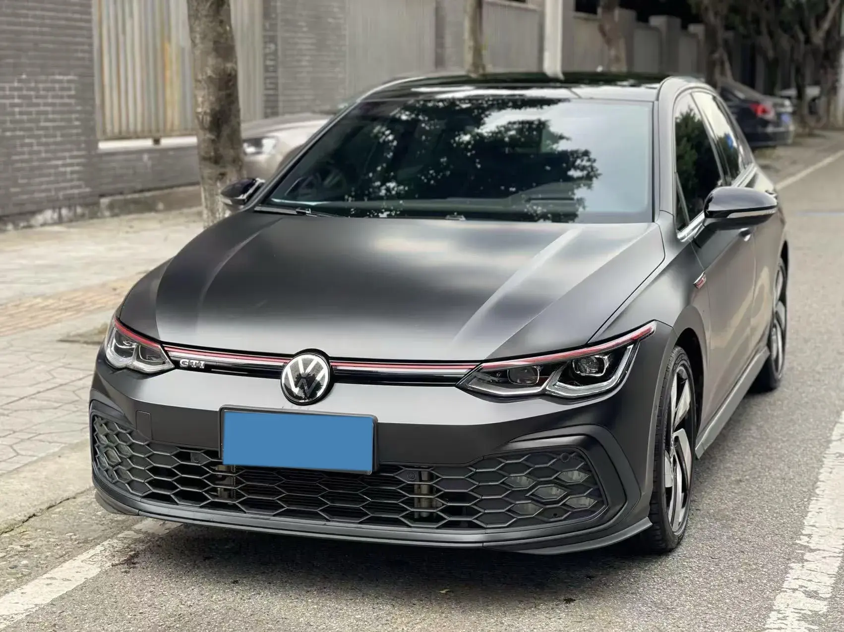 2023 VOLKSWAGEN GOLFGTI view 1