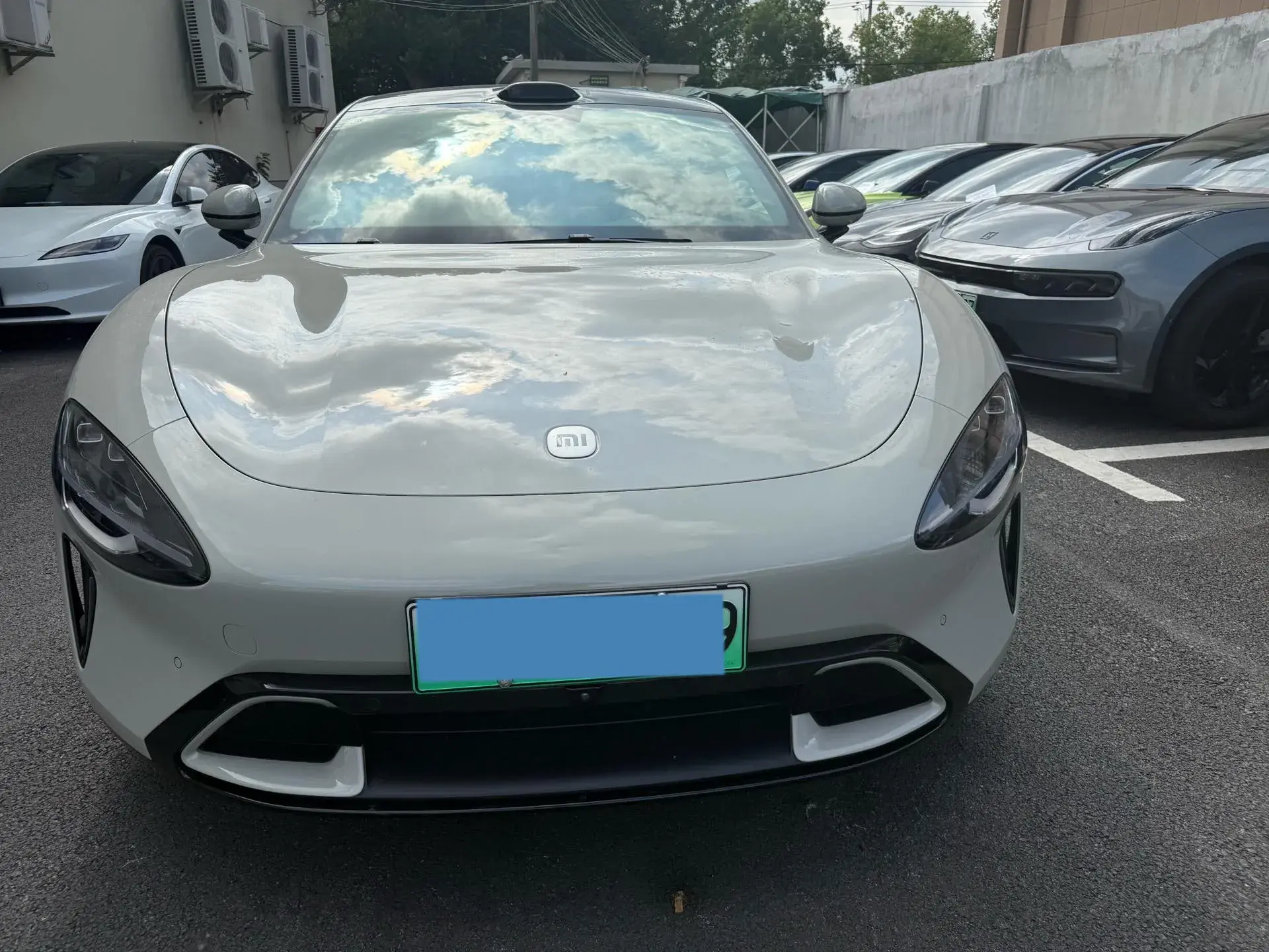 2024 MI SU7 thumbnail 2