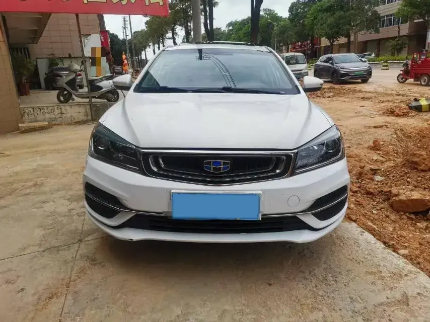 2018 GEELY EMGRAND thumbnail 2