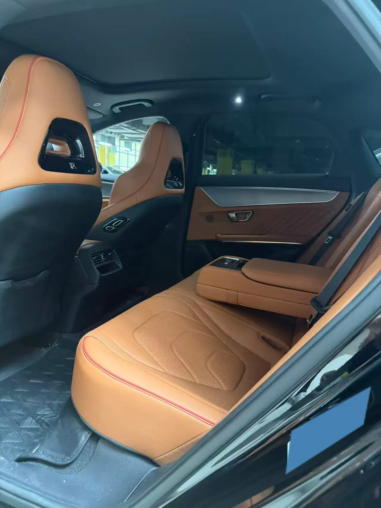 2022 BYD HAN thumbnail 3