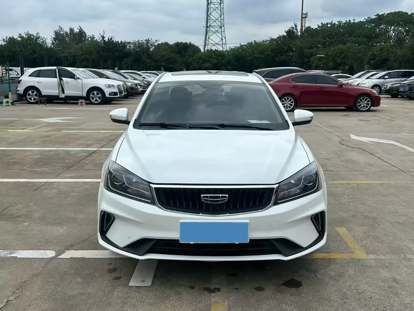 2021 GEELY EMGRAND thumbnail 2