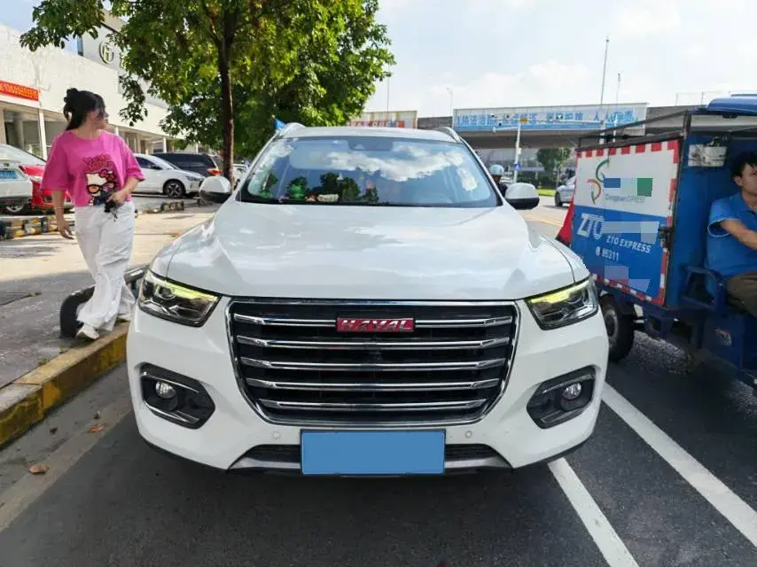 2018 HAVAL H6 thumbnail 2