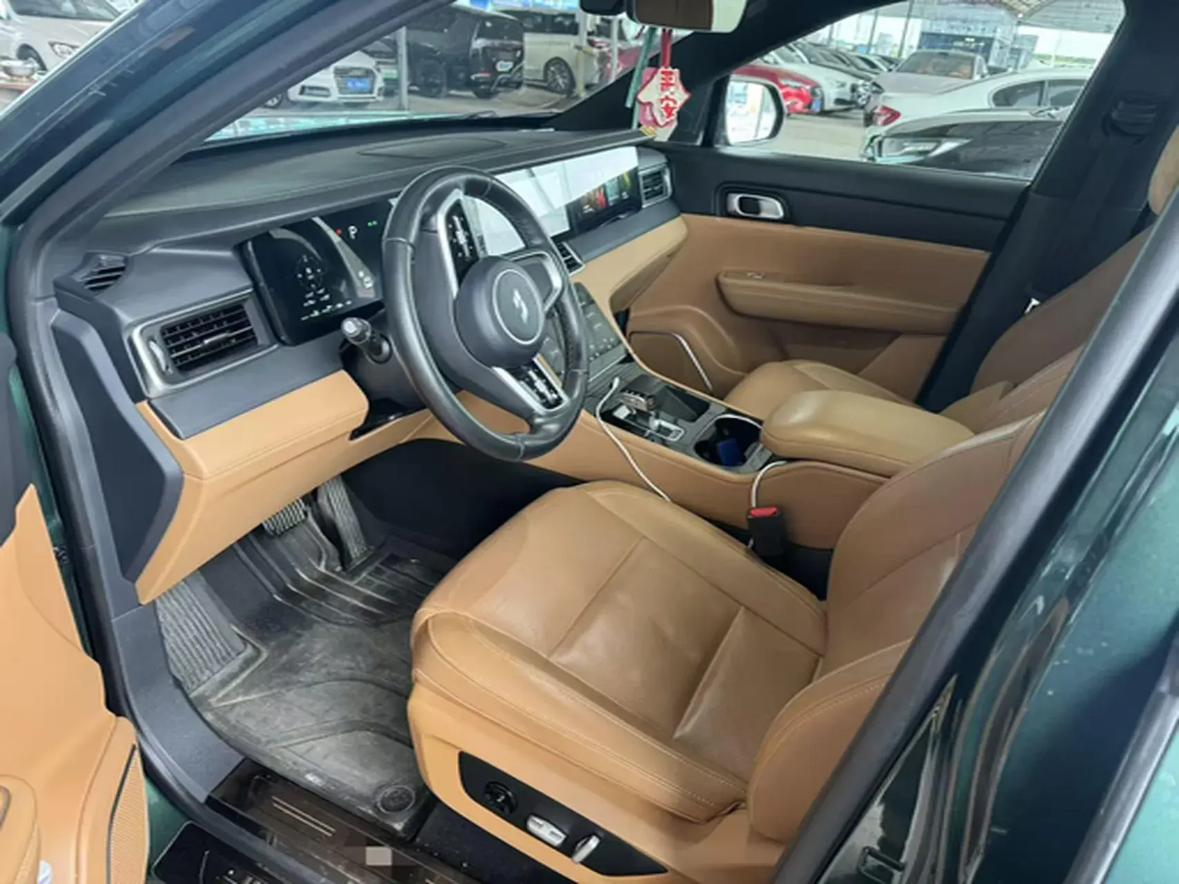 2021 LI ONE thumbnail 2