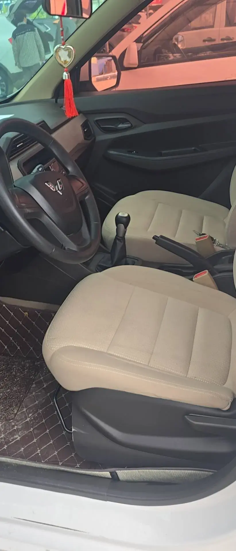 2018 WULING HONGGUANG thumbnail 4