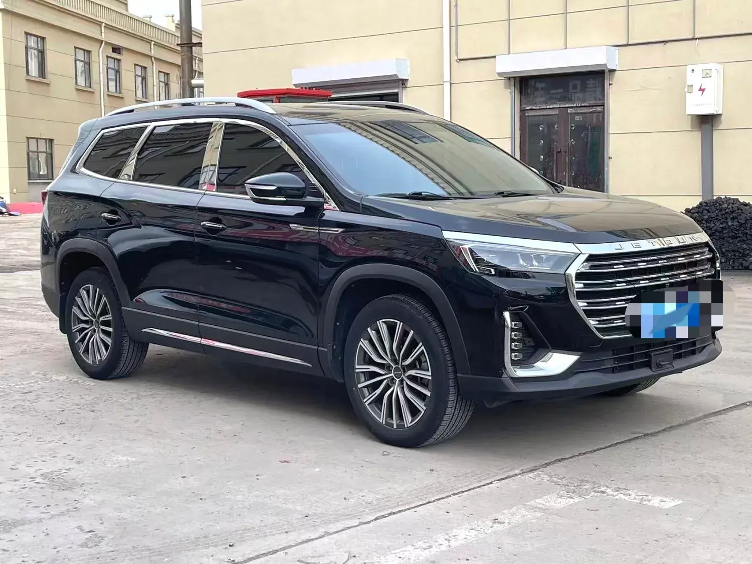 2023 JETOUR X90 thumbnail 3