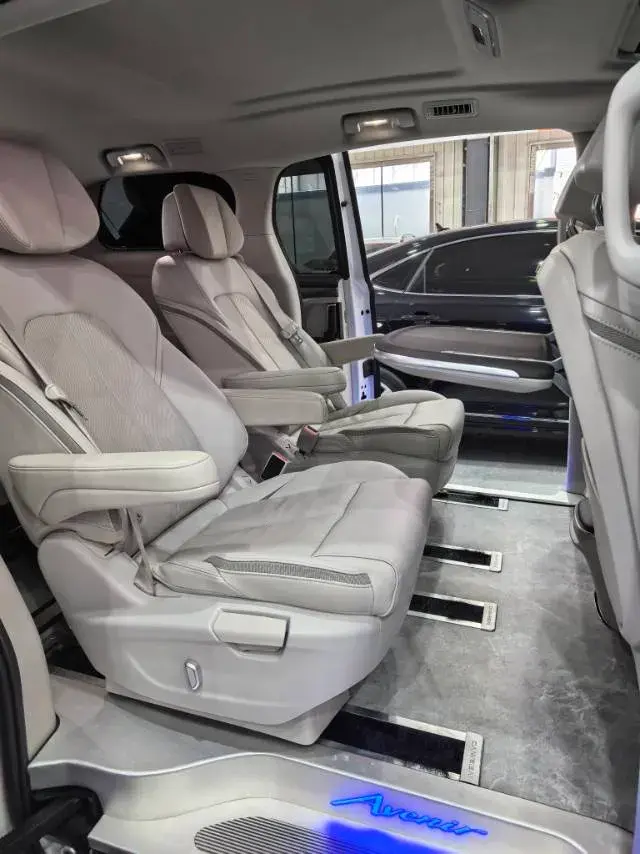 2023 BUICK GL8 thumbnail 3