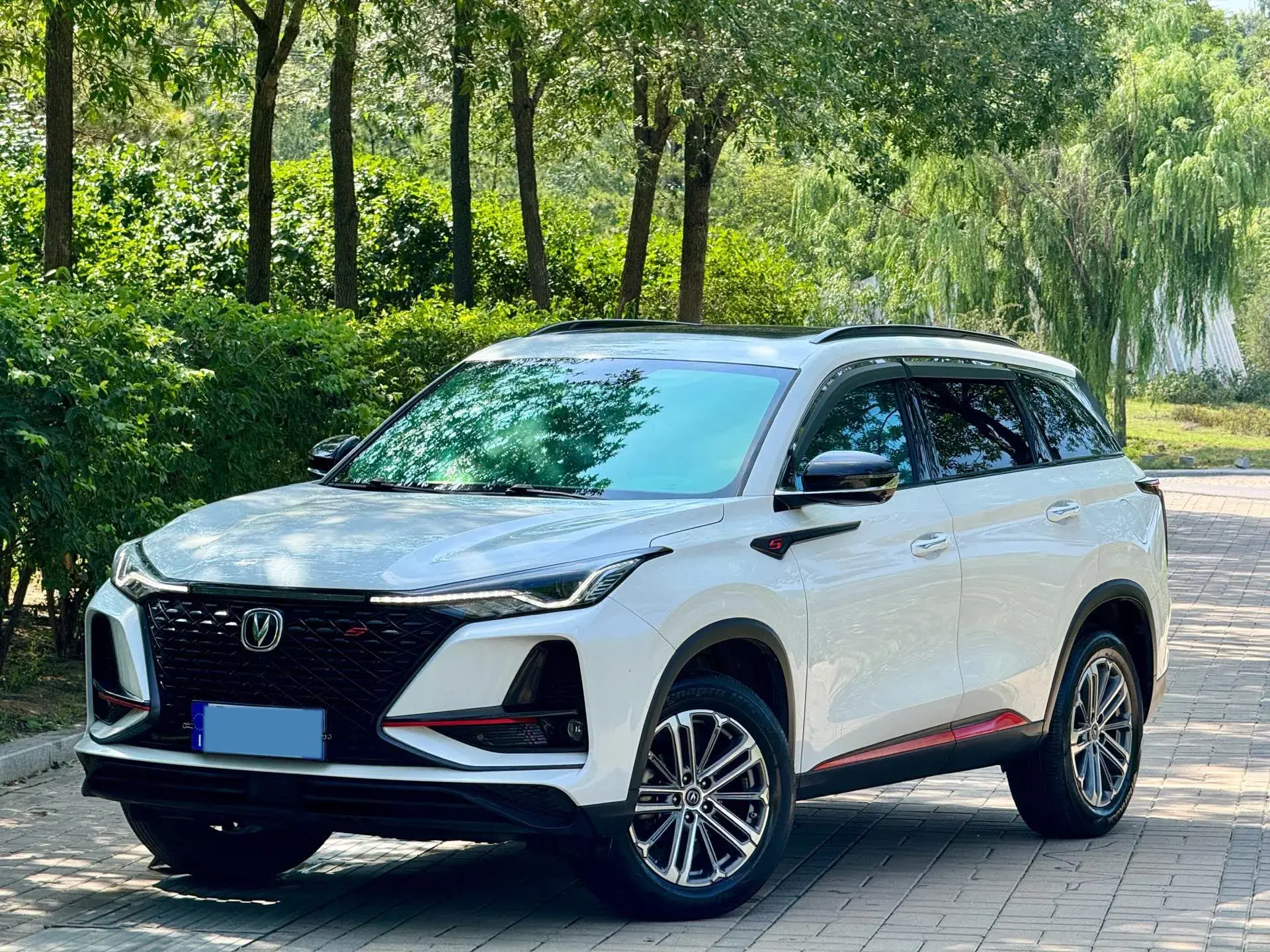 2021 CHANGAN CS75 view 1