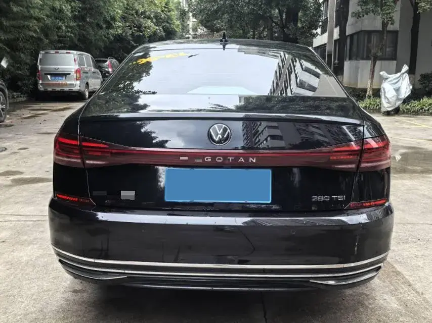 2024 VOLKSWAGEN PASSAT thumbnail 4