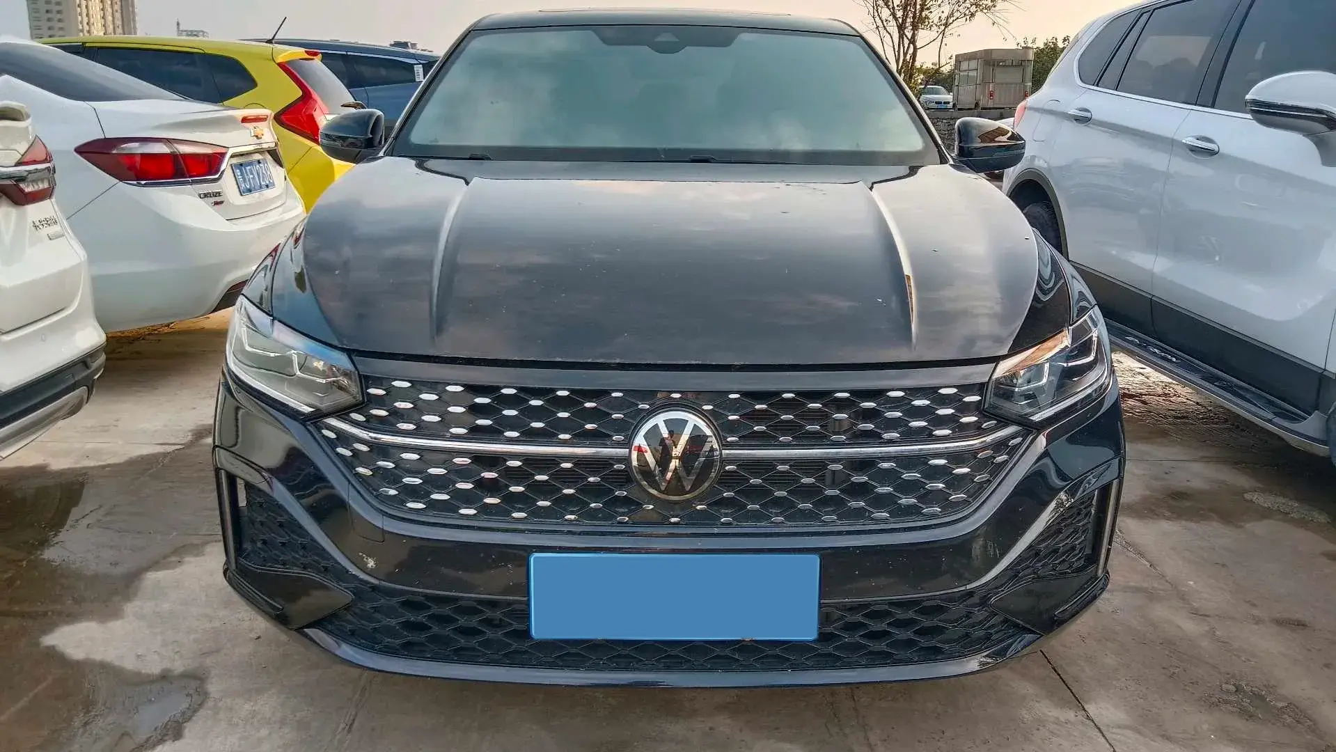 2023 VOLKSWAGEN LAVIDA thumbnail 3