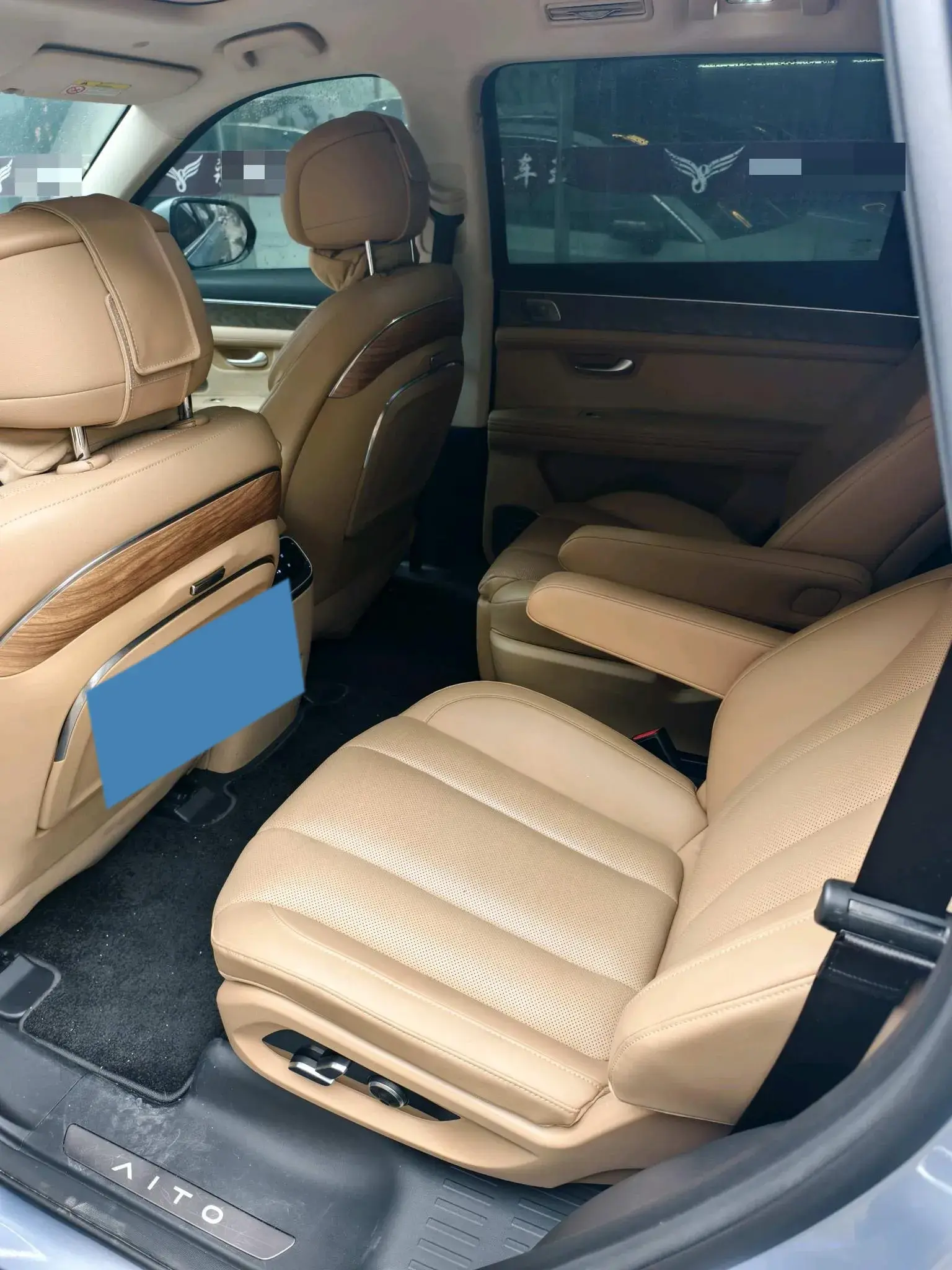 2022 AITO AITO thumbnail 3