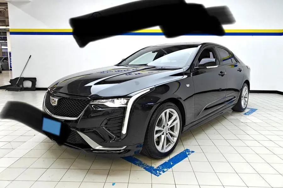 2021 CADILLAC CT4 view 1