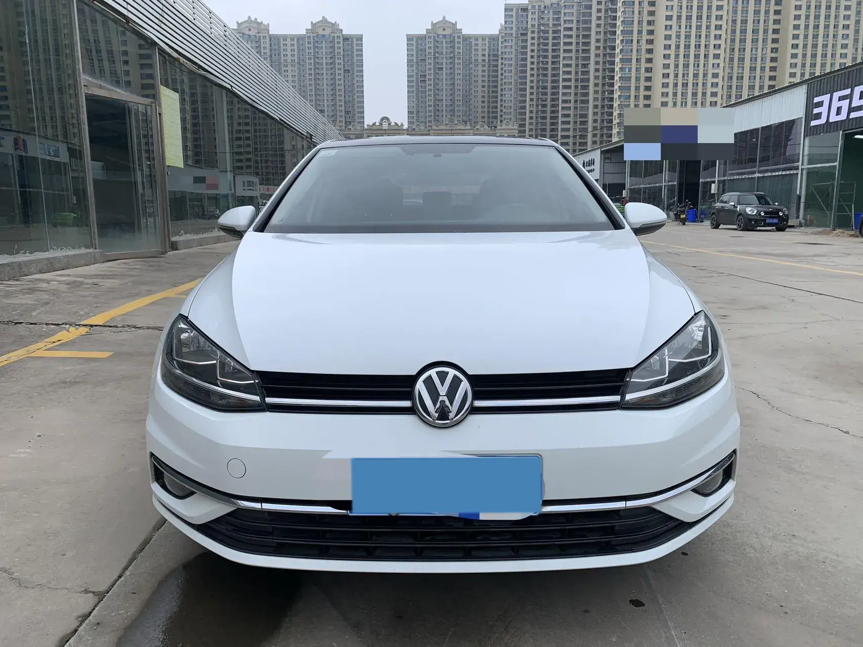 2018 VOLKSWAGEN GOLF thumbnail 2