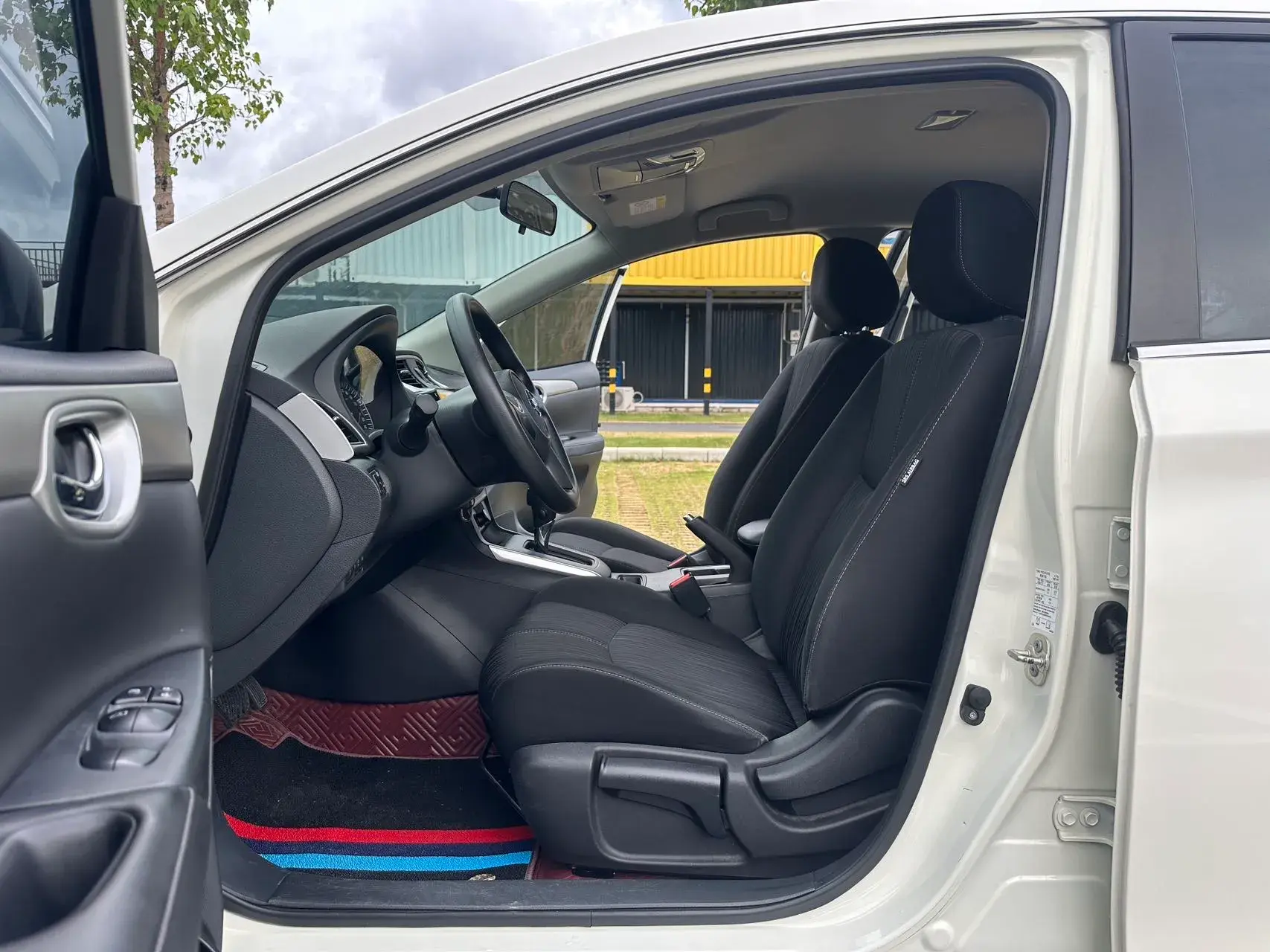 2022 NISSAN SYLPHY thumbnail 4