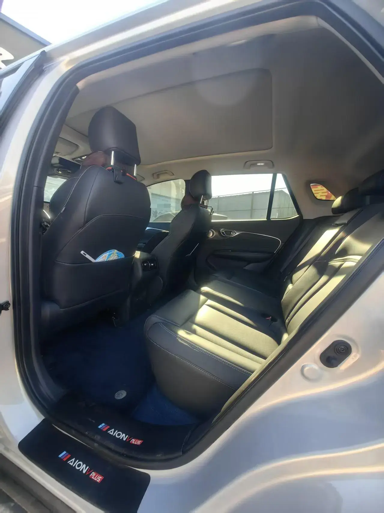 2024 AION V thumbnail 4