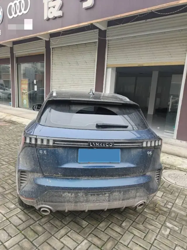 2020 LYNK&CO 06 thumbnail 3