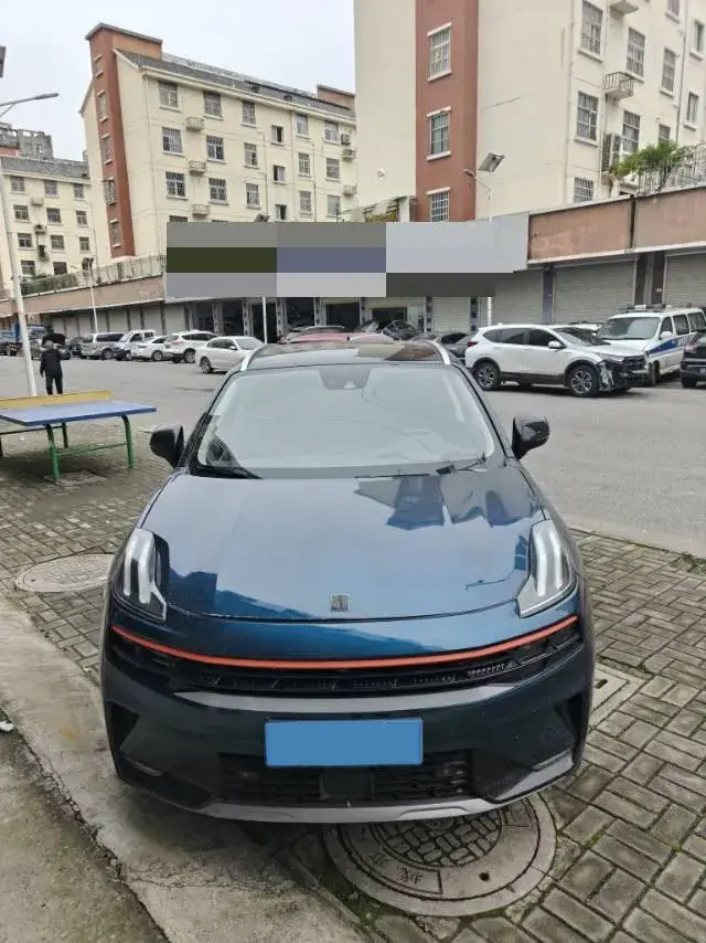 2020 LYNK&CO 06 thumbnail 2