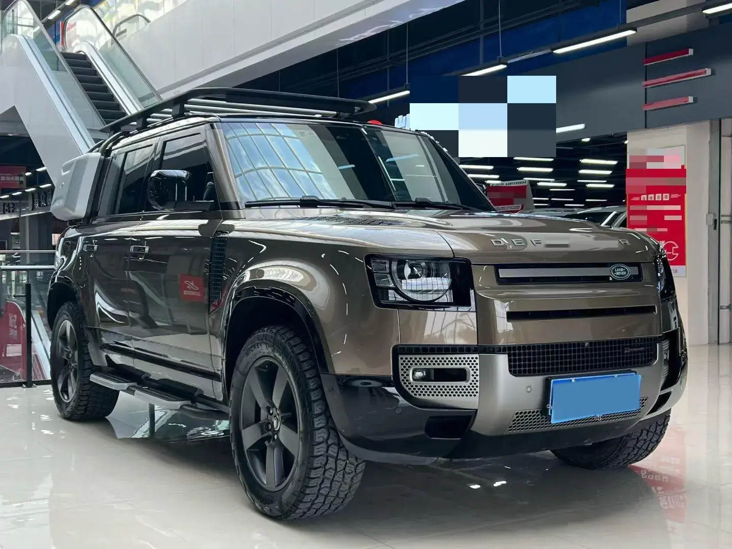 2023 LAND ROVER thumbnail 3