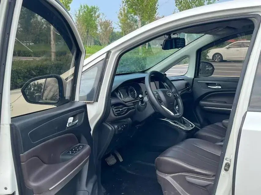 2021 GAC TRUMPCHI thumbnail 4