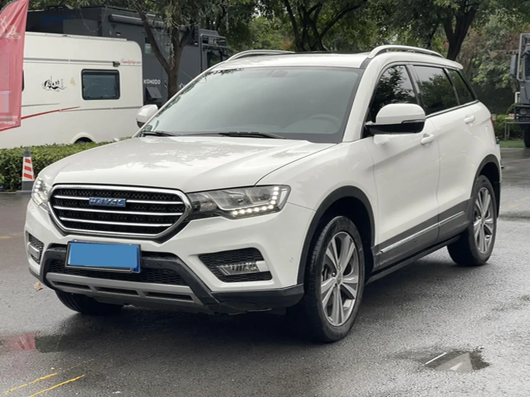 2016 HAVAL H6 view 1