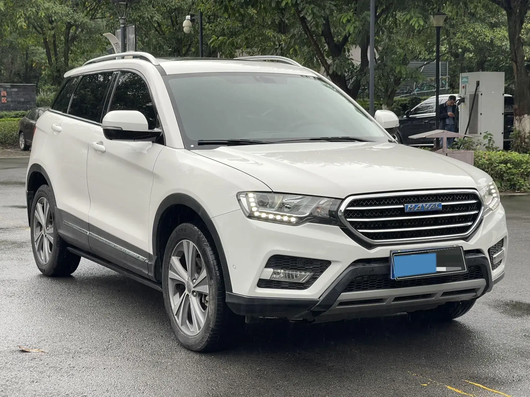 2016 HAVAL H6 thumbnail 3