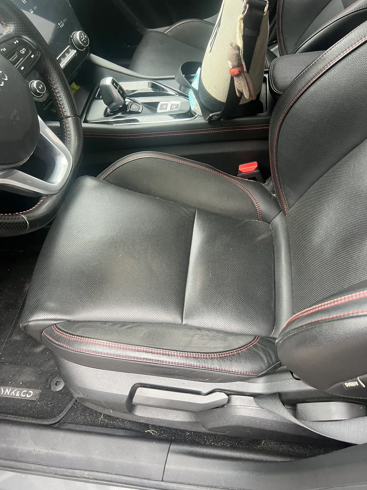 2019 LYNK&CO 02 thumbnail 3