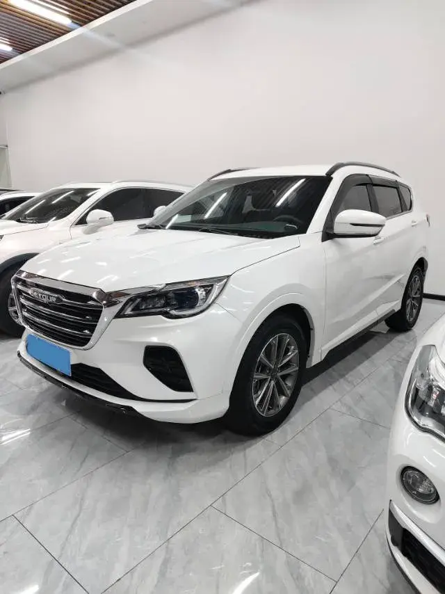 2020 JETOUR X70 view 1