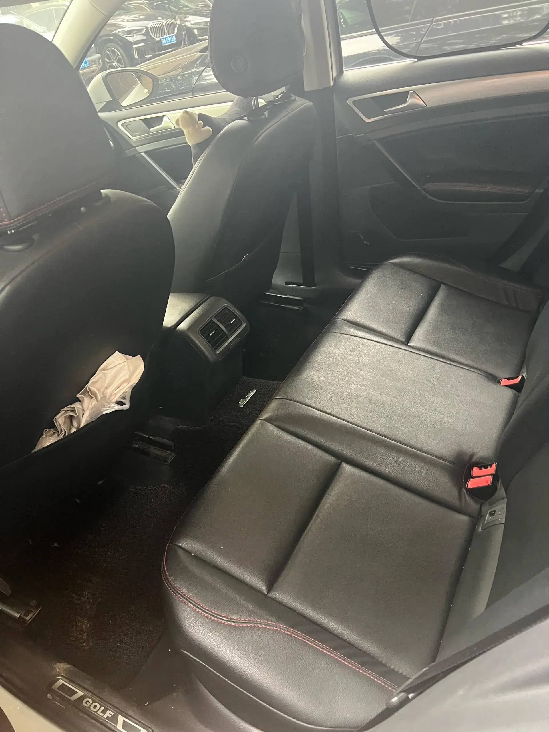 2019 VOLKSWAGEN GOLF thumbnail 4