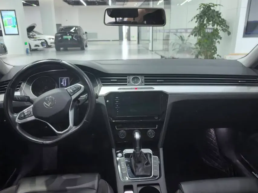 2020 VOLKSWAGEN MAGOTAN thumbnail 3