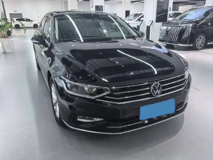 2020 VOLKSWAGEN MAGOTAN thumbnail 2