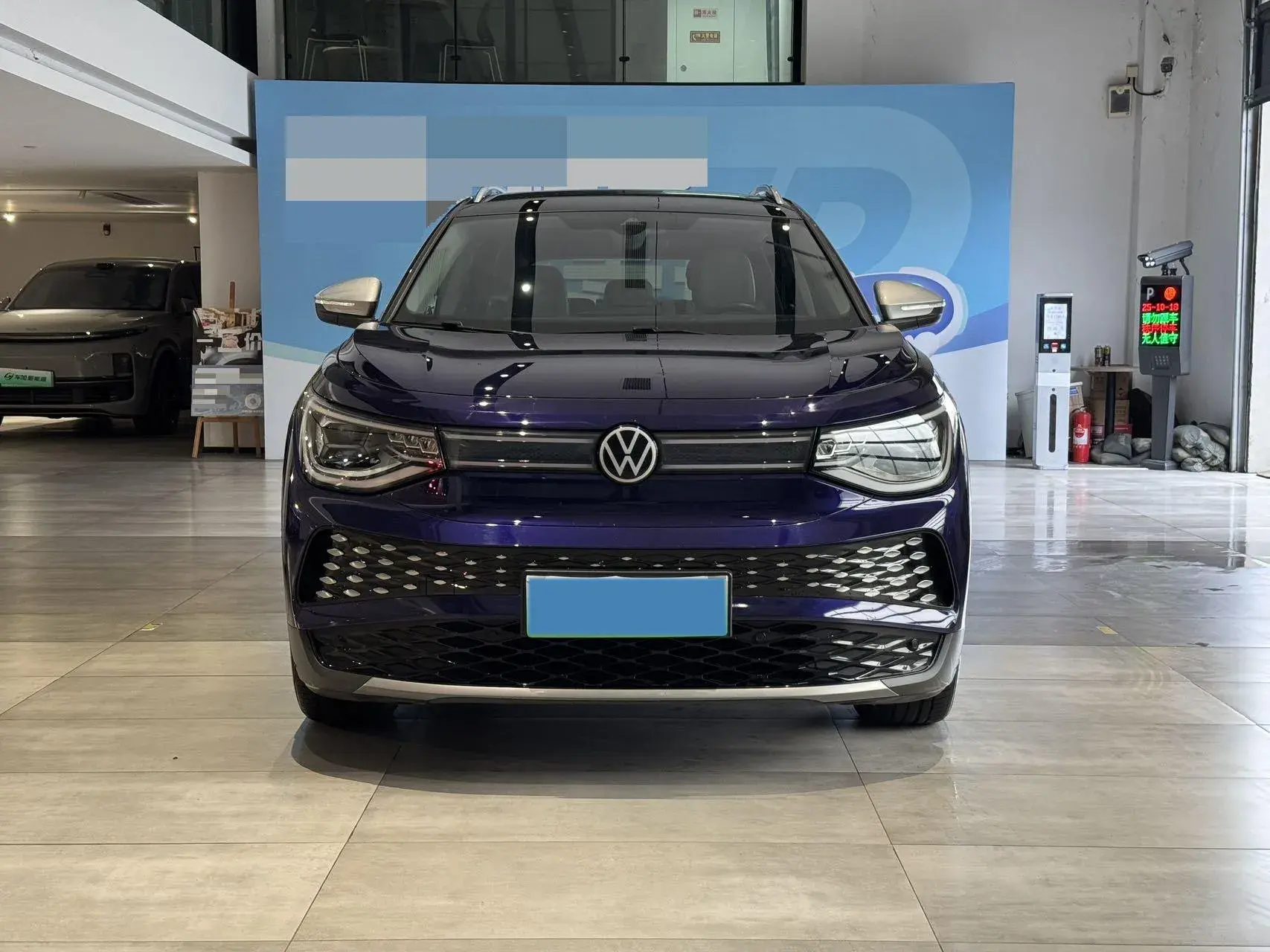 2021 VOLKSWAGEN ID.6 thumbnail 2