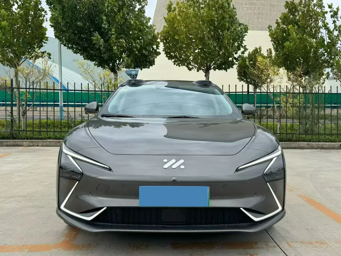 2024 IM L7 thumbnail 2