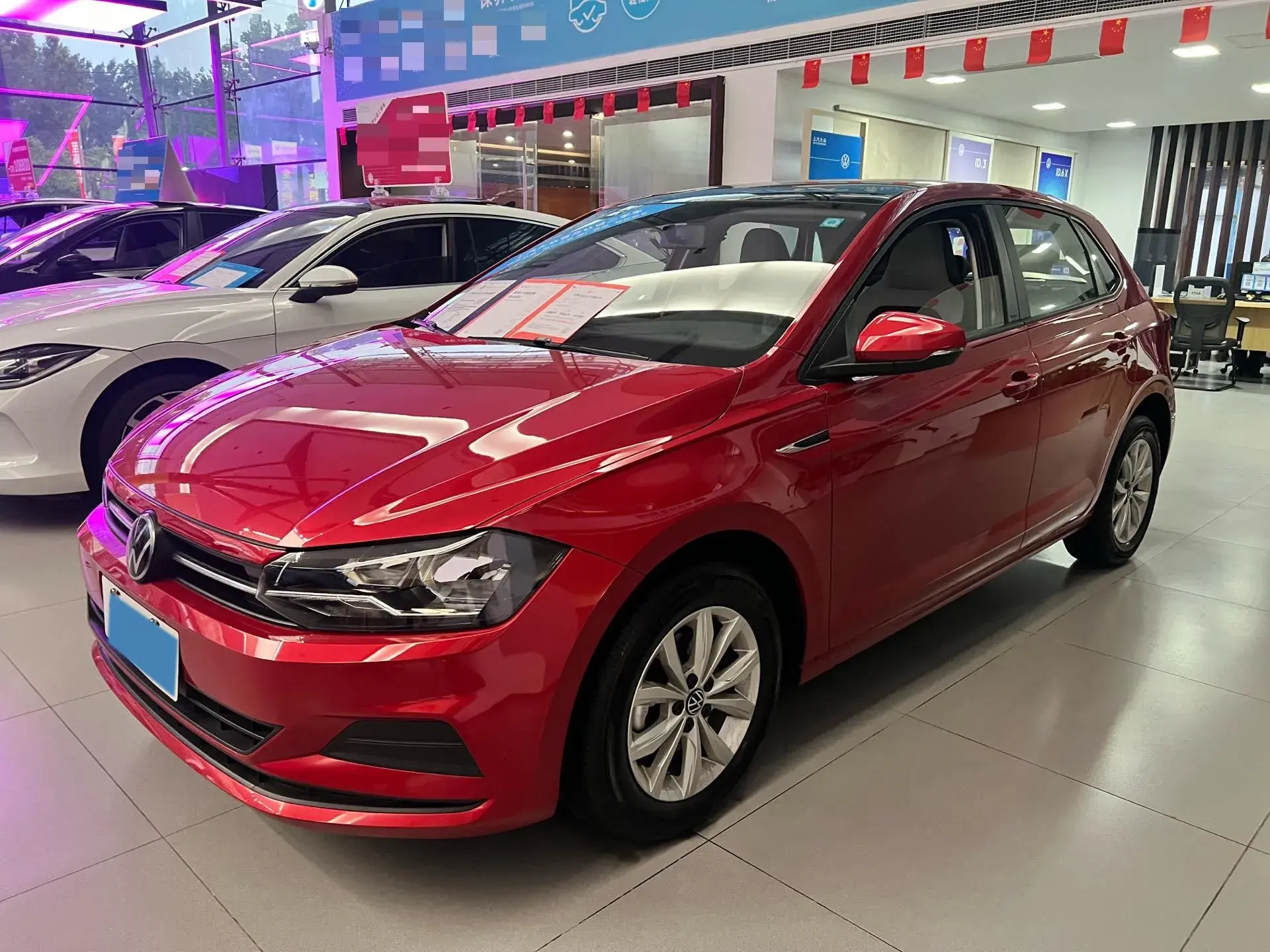 2023 VOLKSWAGEN POLO view 1