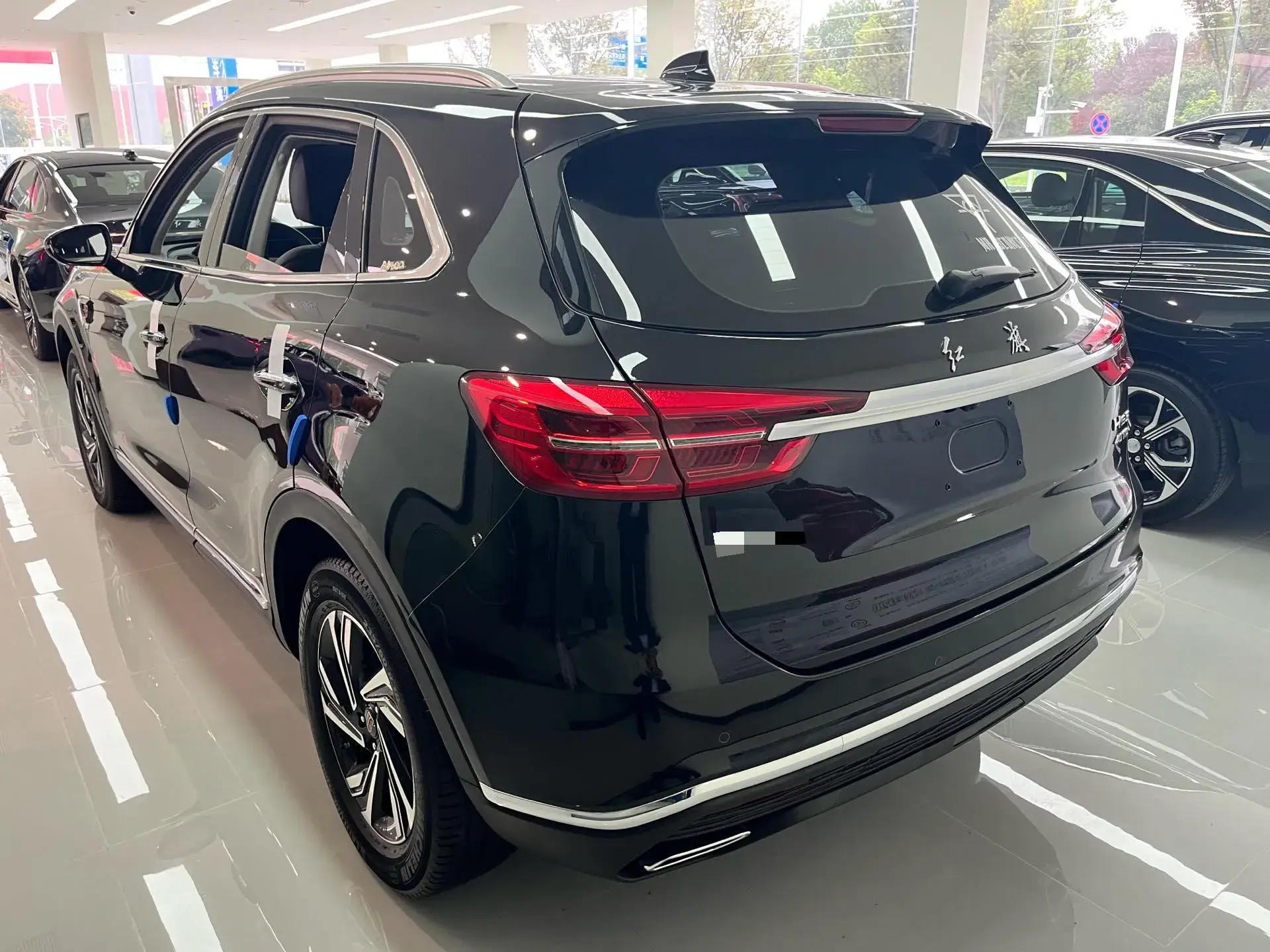 2022 HONGQI HS5 thumbnail 3