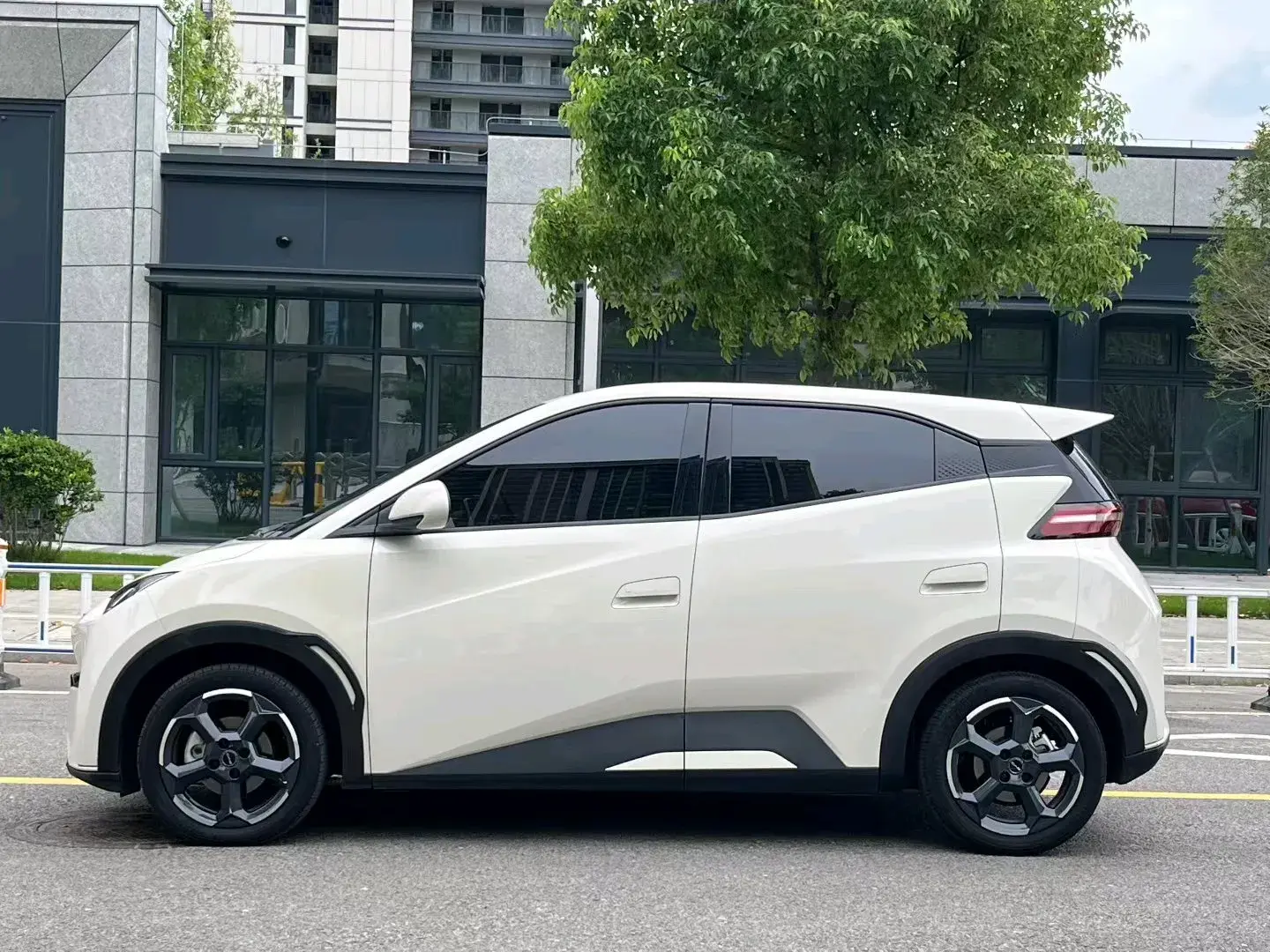 2023 BYD SEAGULL thumbnail 3