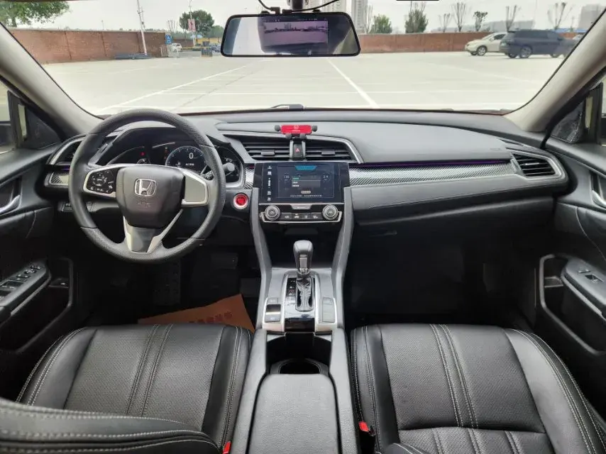 2019 HONDA CIVIC thumbnail 4