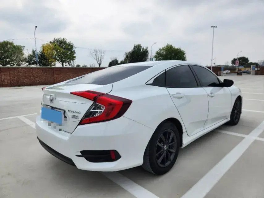 2019 HONDA CIVIC thumbnail 3