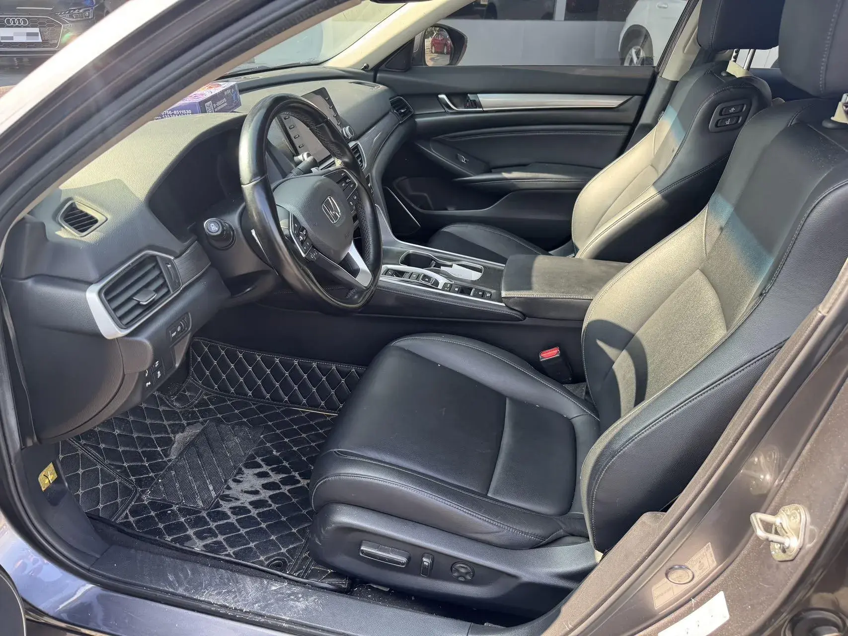 2018 HONDA ACCORD thumbnail 3