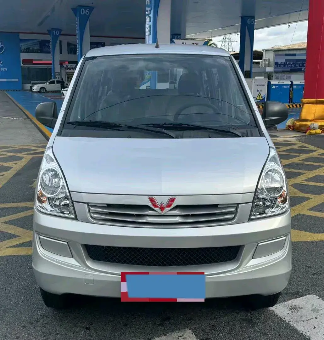 2022 WULING RONGGUANG thumbnail 2