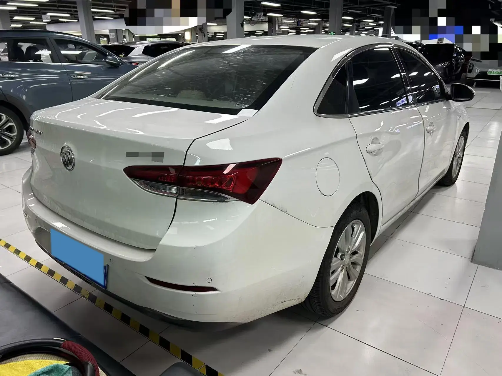 2021 BUICK EXCELLE thumbnail 2