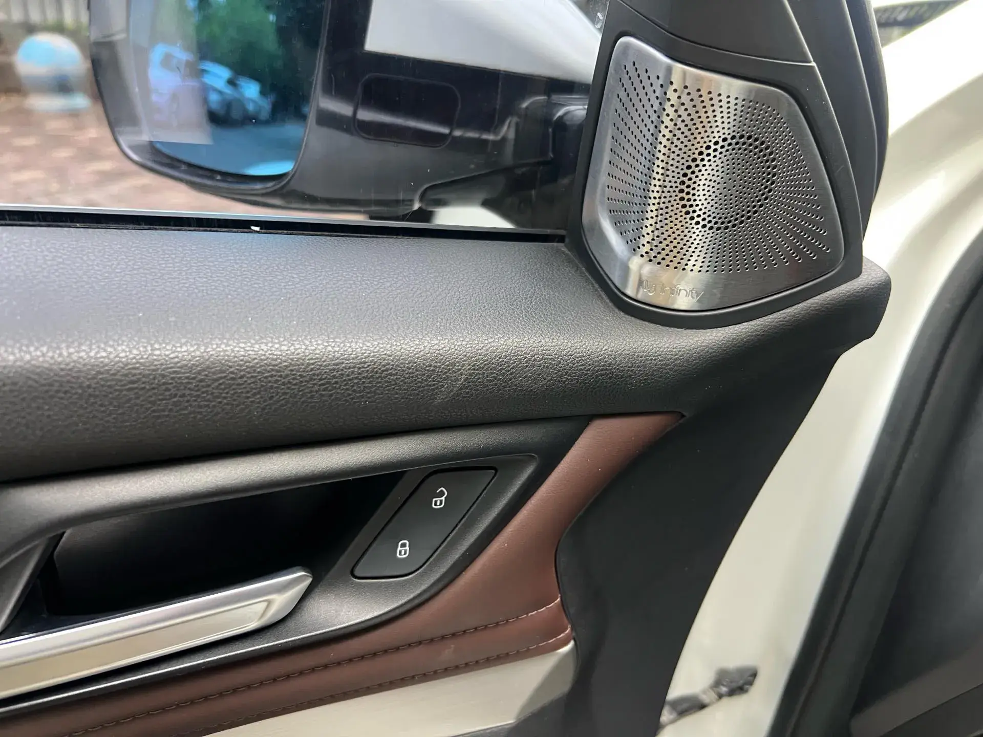 2018 WEY VV6 thumbnail 4