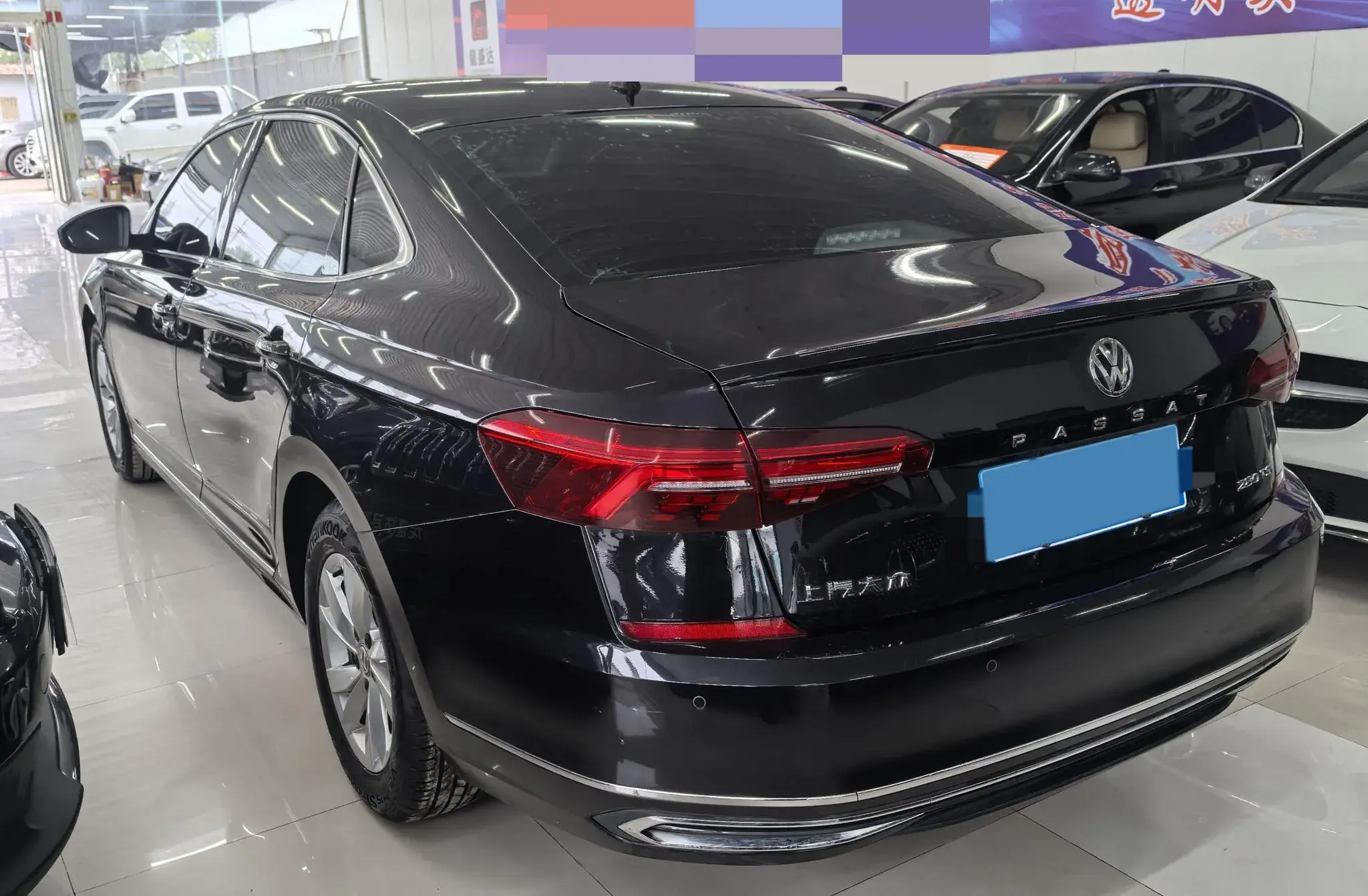 2019 VOLKSWAGEN PASSAT thumbnail 4