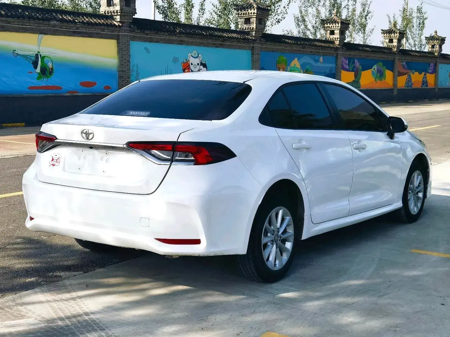 2021 TOYOTA COROLLA thumbnail 4