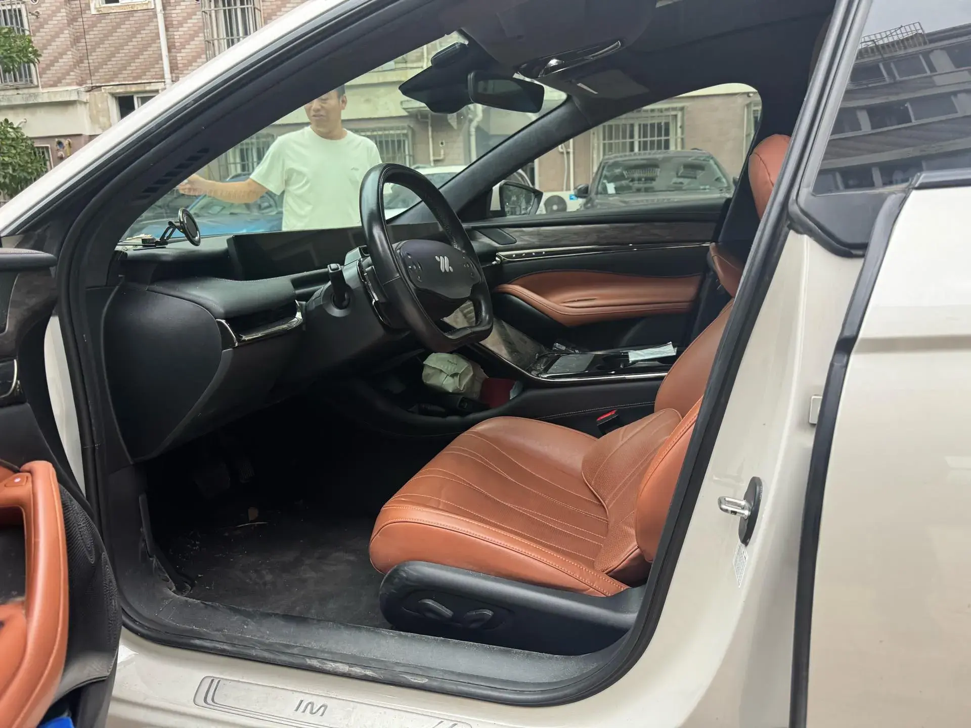 2022 IM L7 thumbnail 3