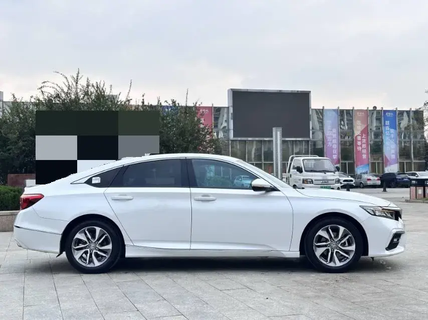 2019 HONDA INSPIRE thumbnail 3