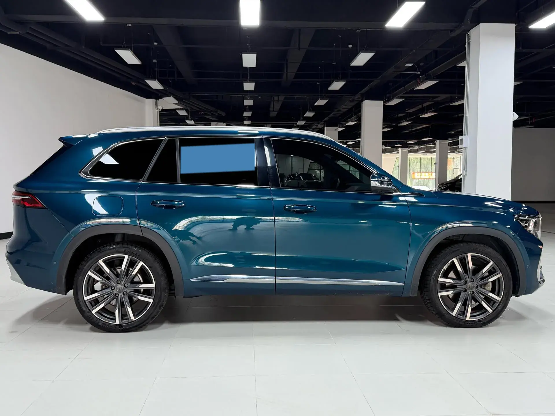 2021 GEELY MONJARO thumbnail 4
