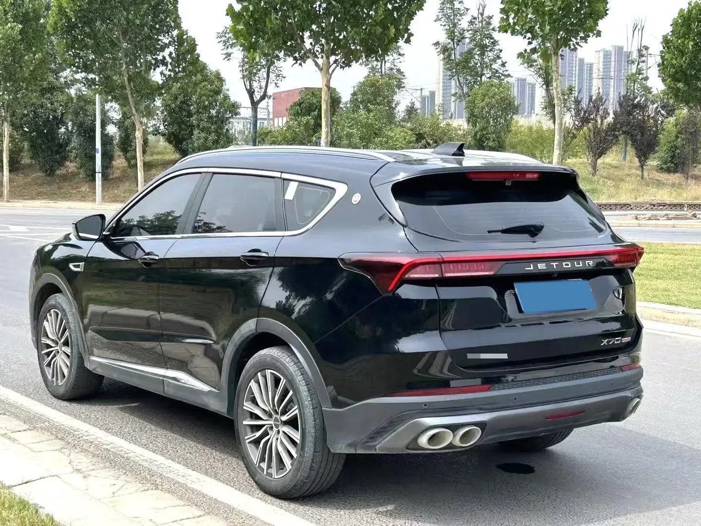 2024 JETOUR X70 thumbnail 4